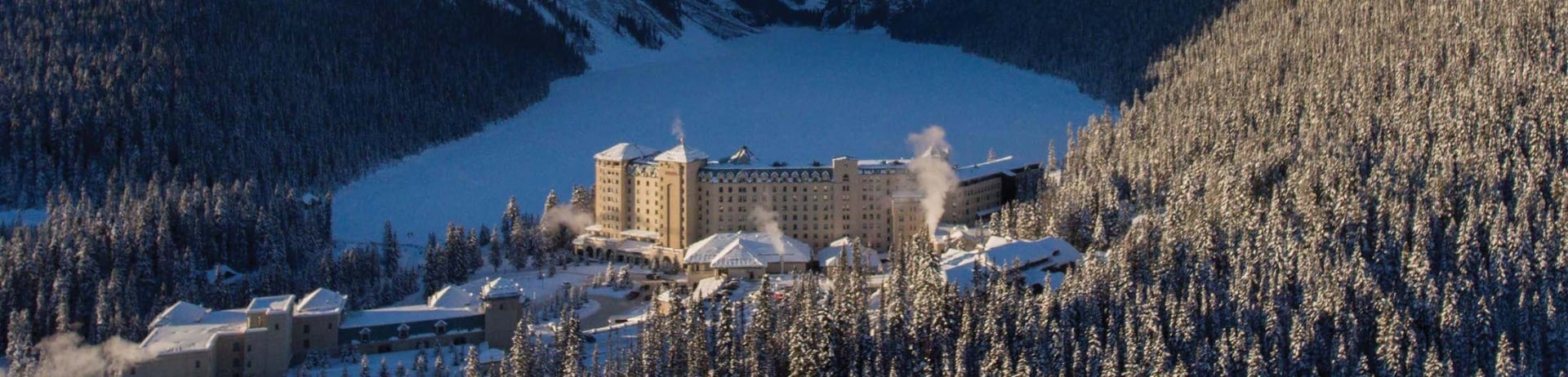 Chateau Lake Louise with views of the lake and mountains