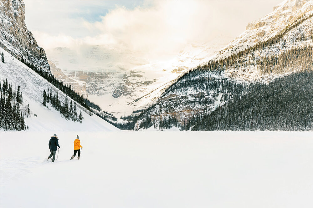 Blog-6 Reasons Why You Should Visit Lake Louise This November