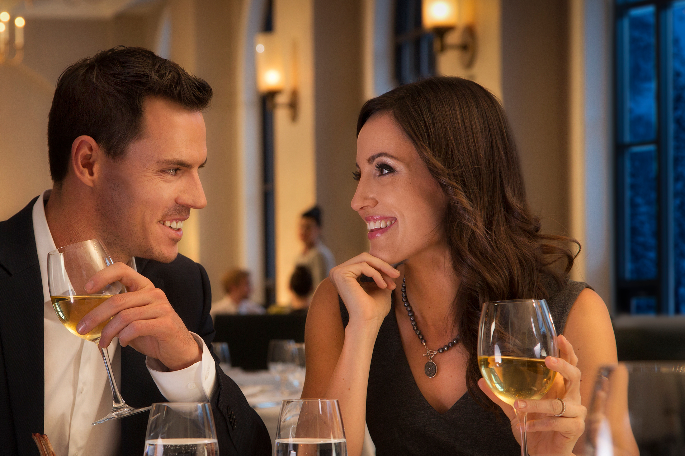 Romantic dinner at Lakeview Lounge | Fairmont Chateau Lake Louise