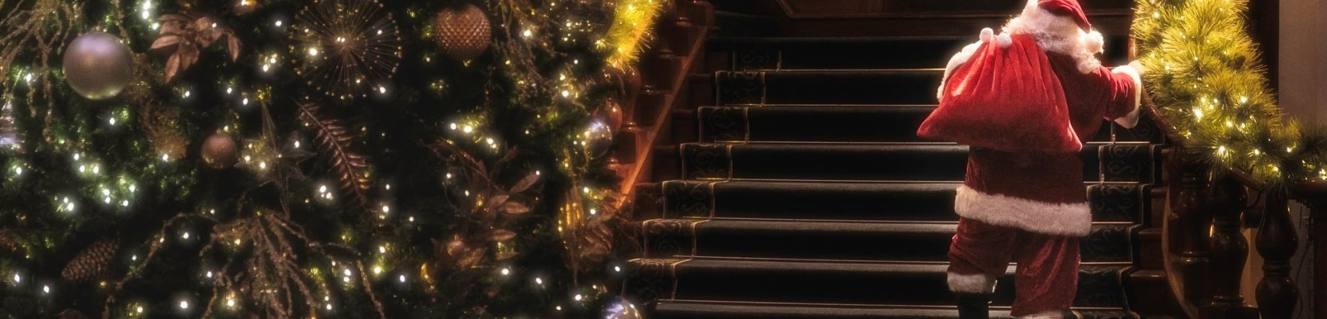 Unwrap festive celebrations in Lake Louise