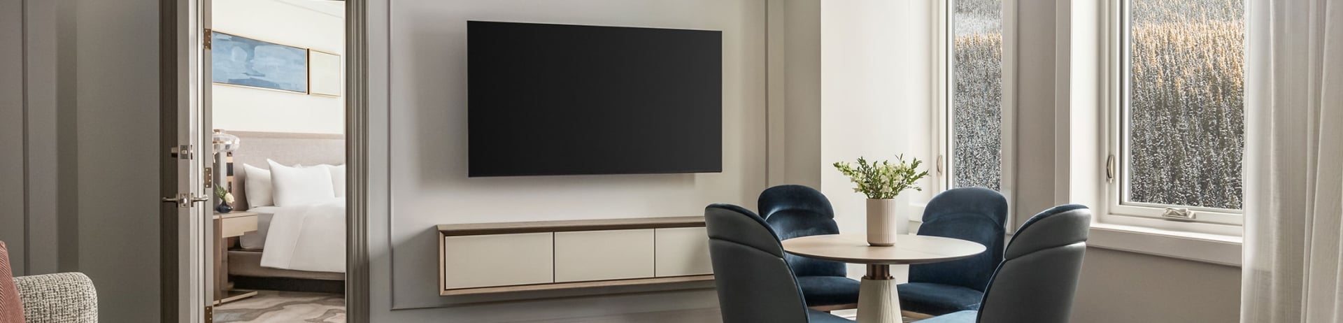 1 Bedroom Lakeview Suite