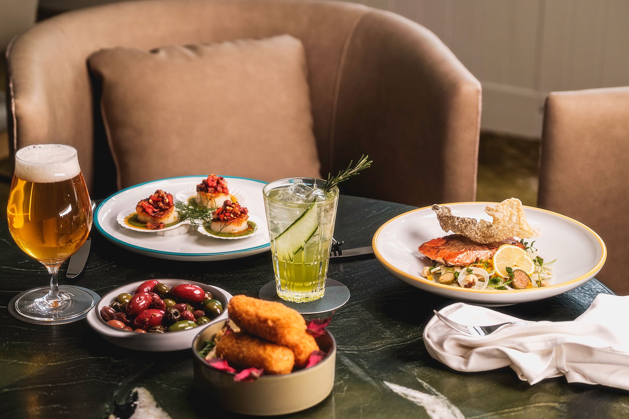 Louiza tapas hour