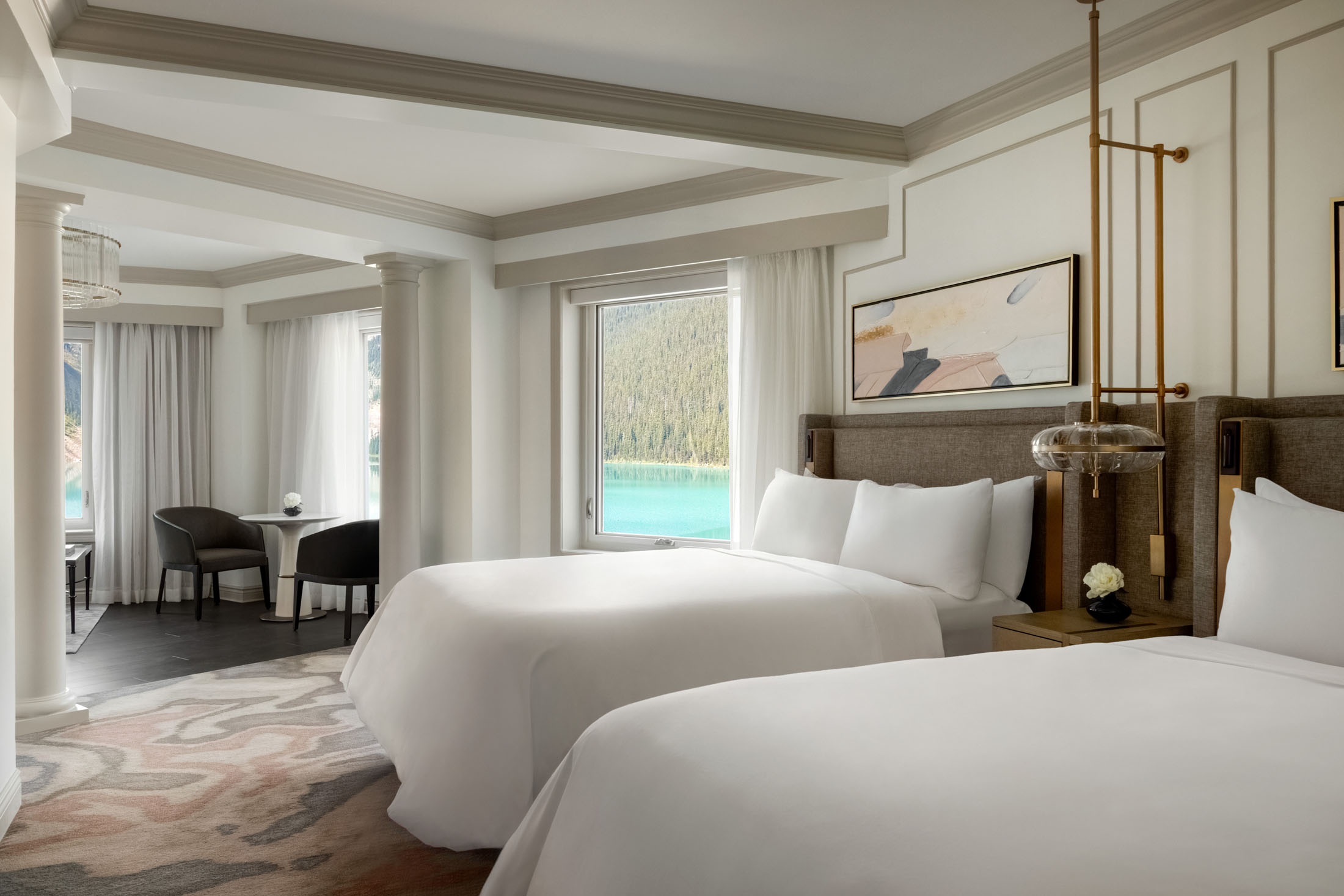 Junior Lakeview Suite 2 Queens